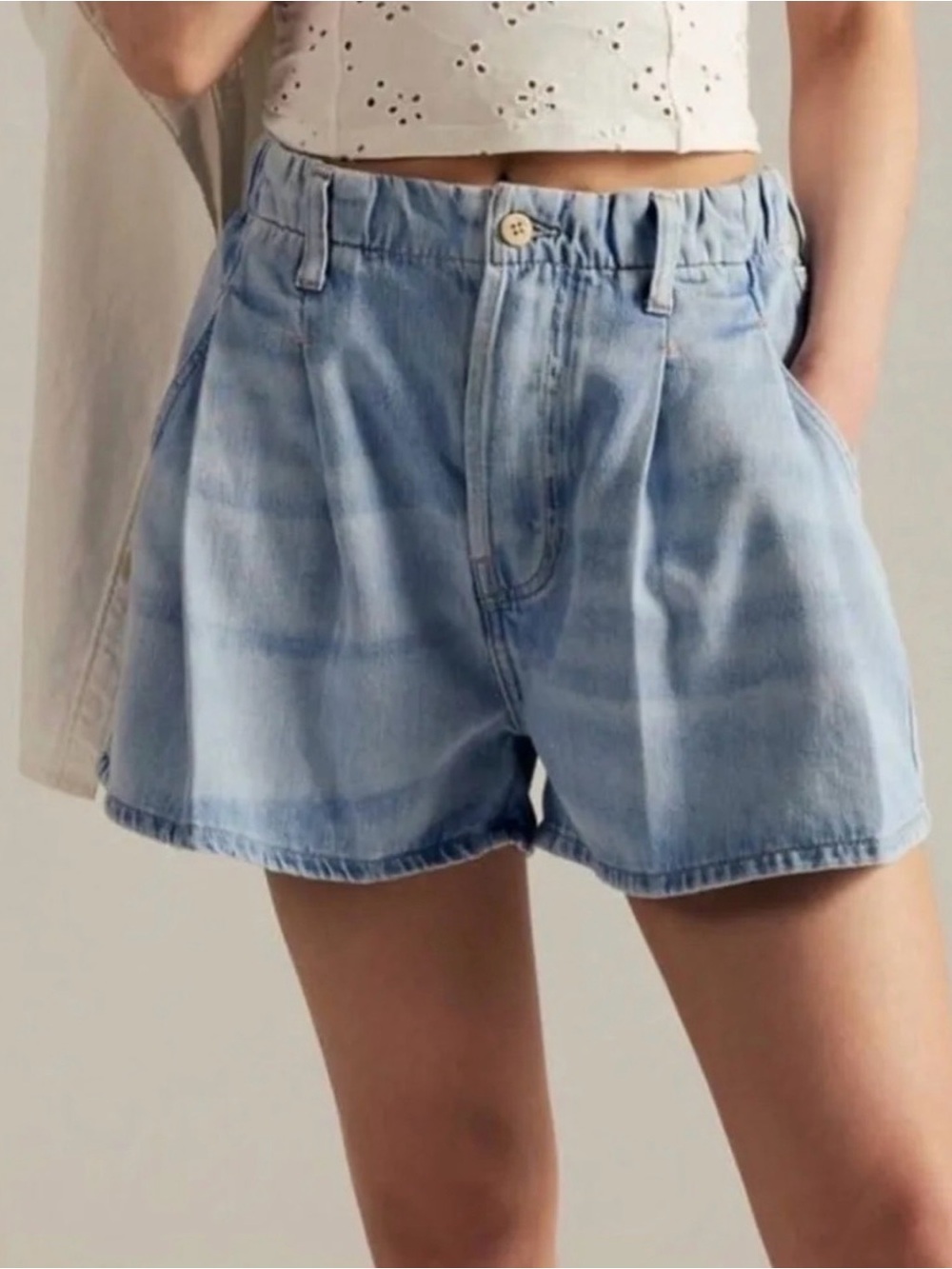 We The Free Clark Pleated Denim Shorts Medium NWOT